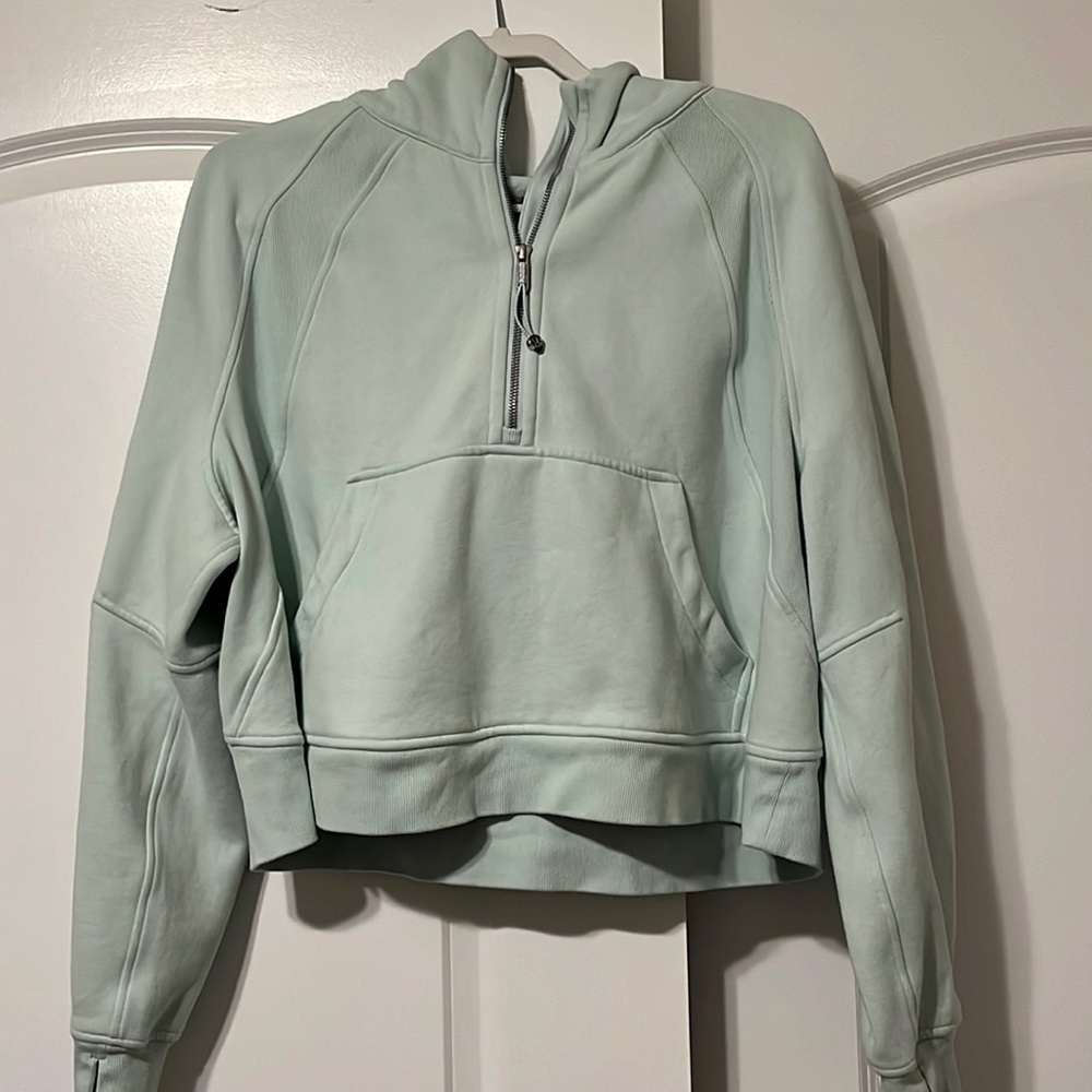 Oversized lululemon Scuba half zip w/ hood
